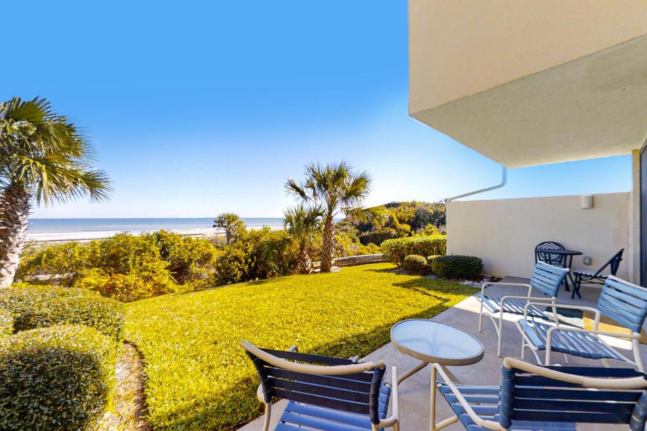 Captains Court 1004 Fernandina Beach Room photo