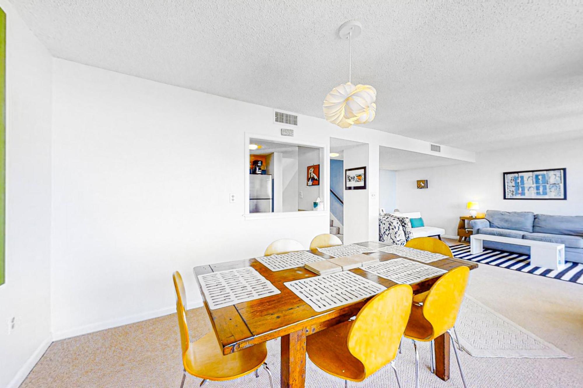 Captains Court 1004 Fernandina Beach Room photo