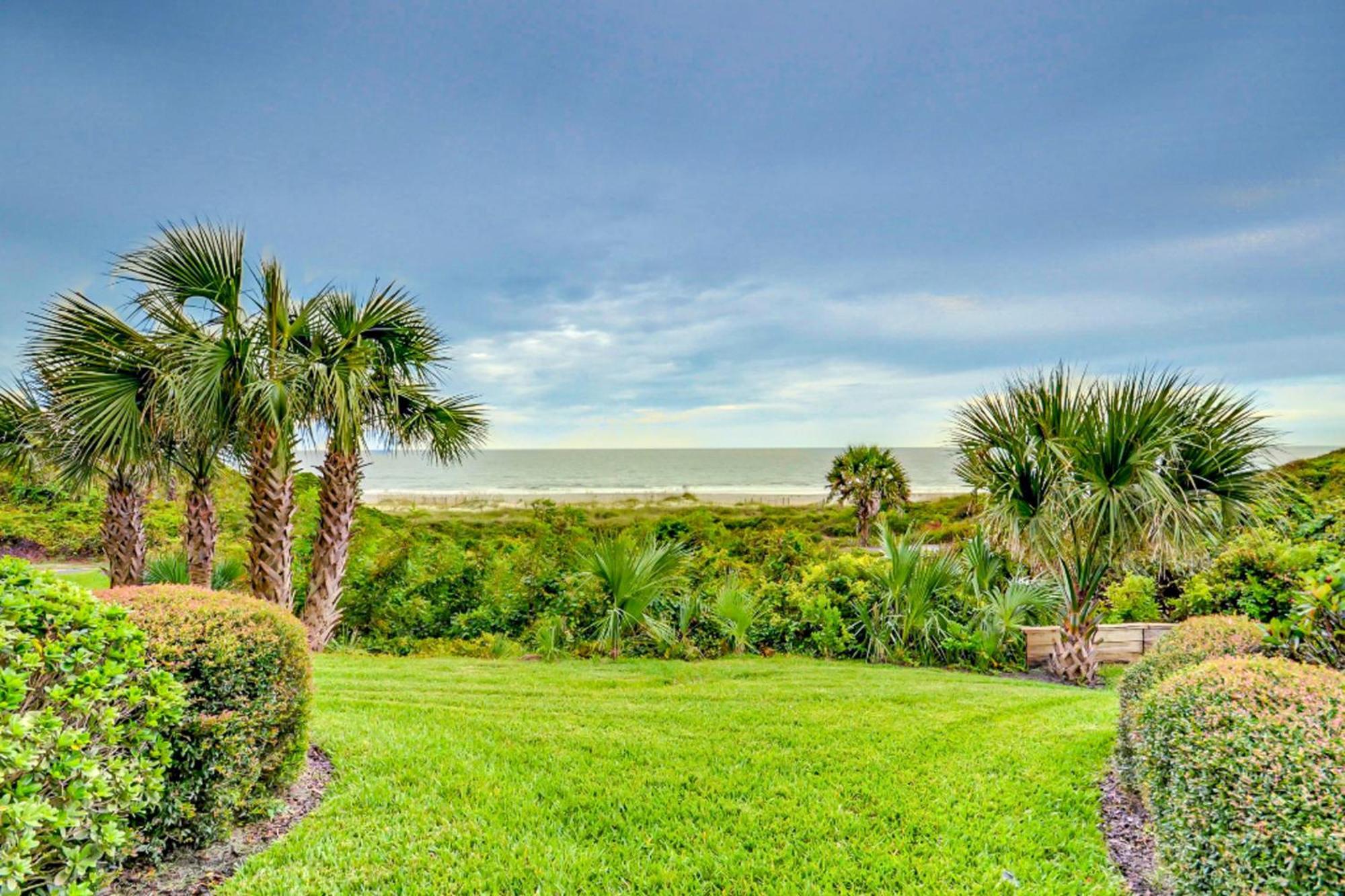 Captains Court 1004 Fernandina Beach Room photo